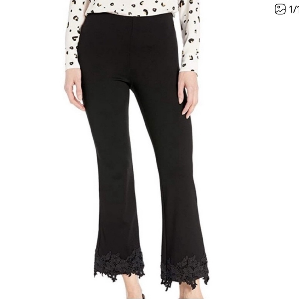 Bailey 44 Pull-On Black Cropped Pants W/ Lace Hem Size Small